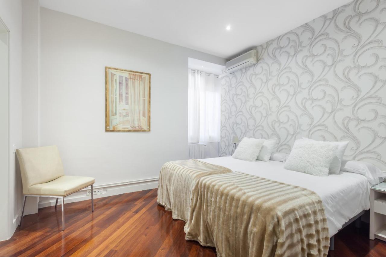 Art House Granvia Appartement Barcelona Buitenkant foto