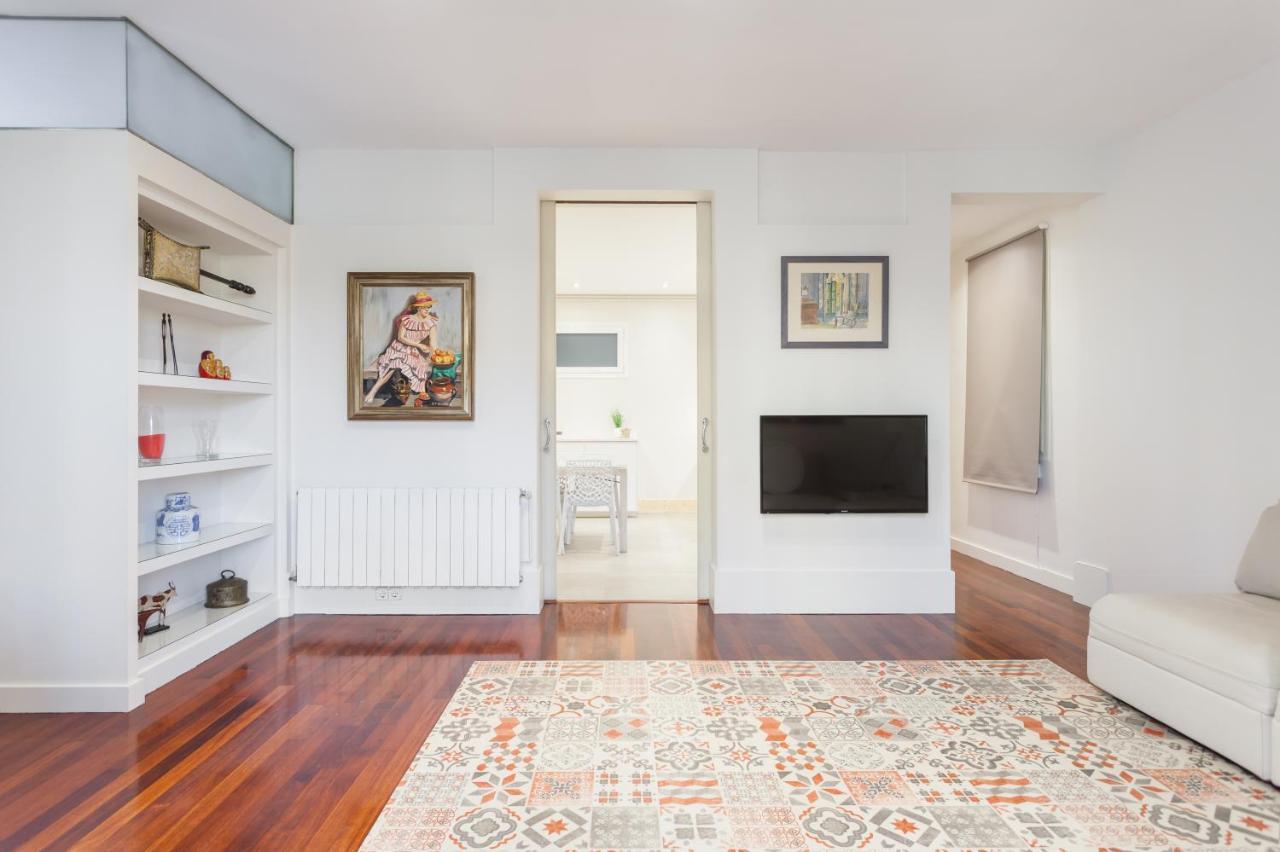 Art House Granvia Appartement Barcelona Buitenkant foto
